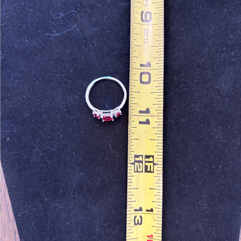 Silver tone and Red glass Ring